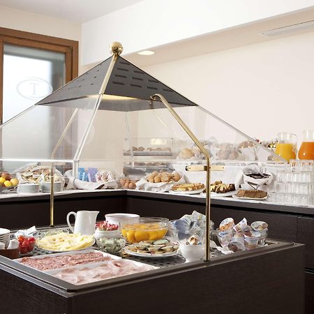 Best Western Titian Inn Hotel Treviso Silea Restaurant photo