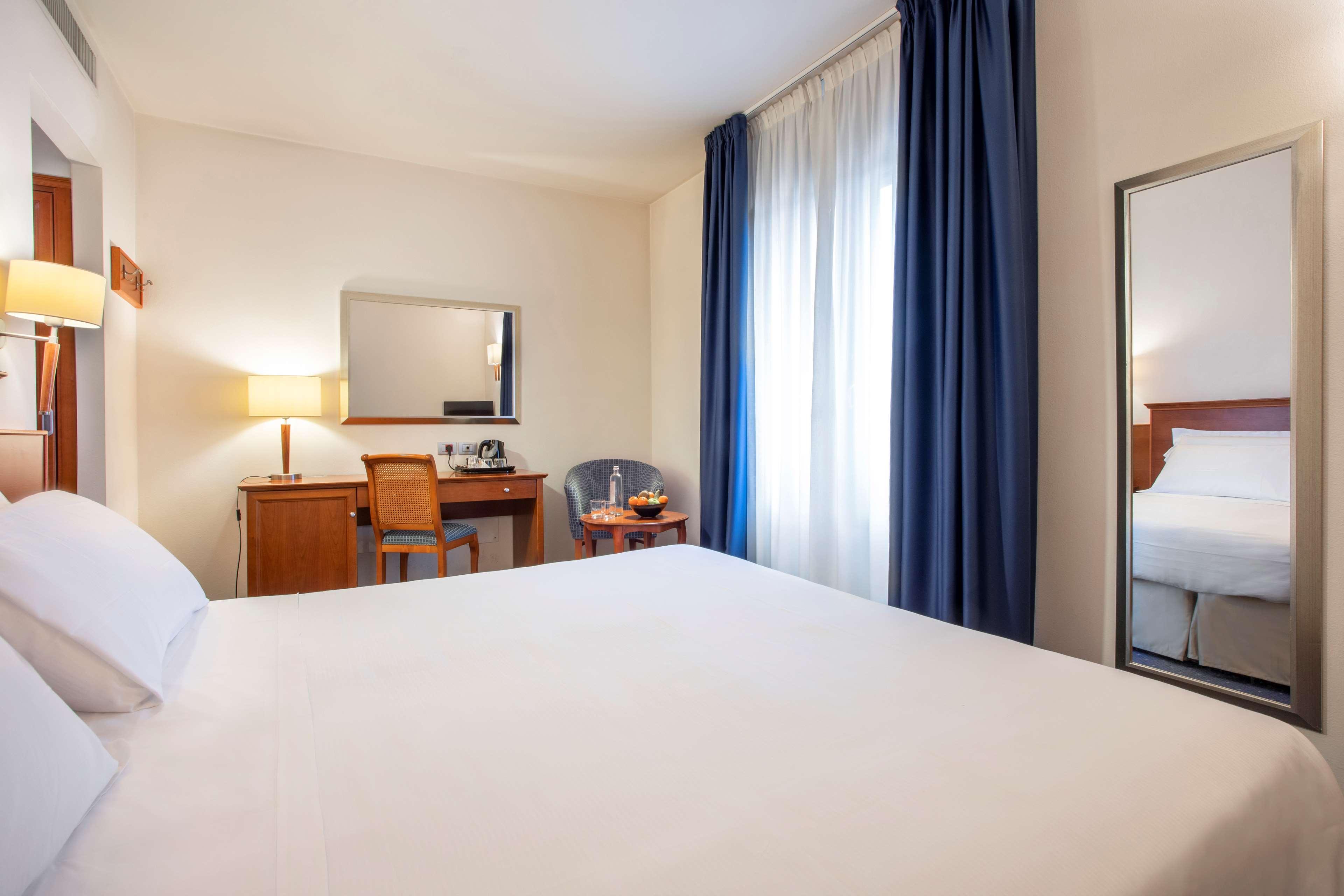 Best Western Titian Inn Hotel Treviso Silea Exterior photo